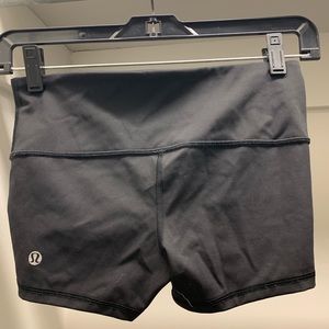 Lululemon bike shorts size 2